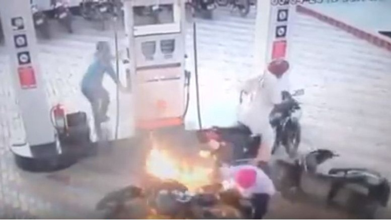 Bullet fire at petrol pump