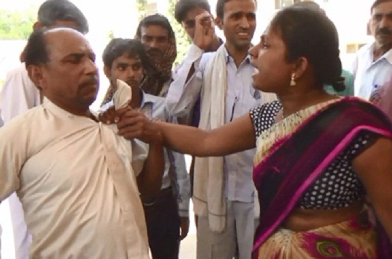 rajkumar Govt Officer Caught teasing woman