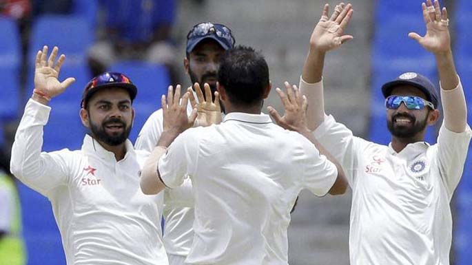 india is leading in second test