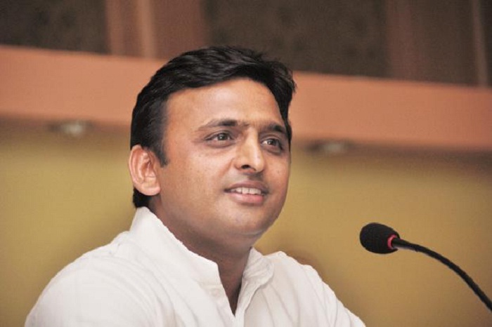 akhilesh held press conference