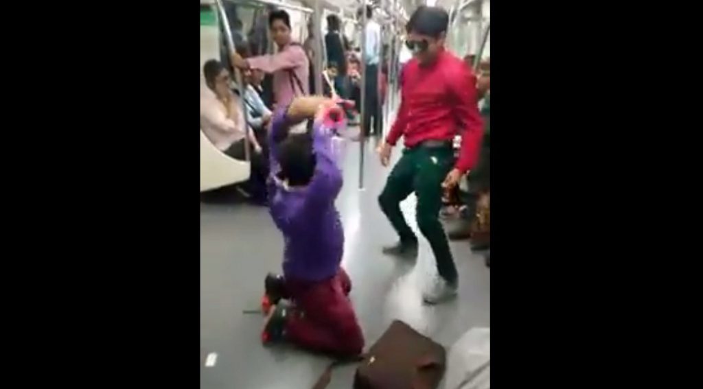 Delhi Metro Dance