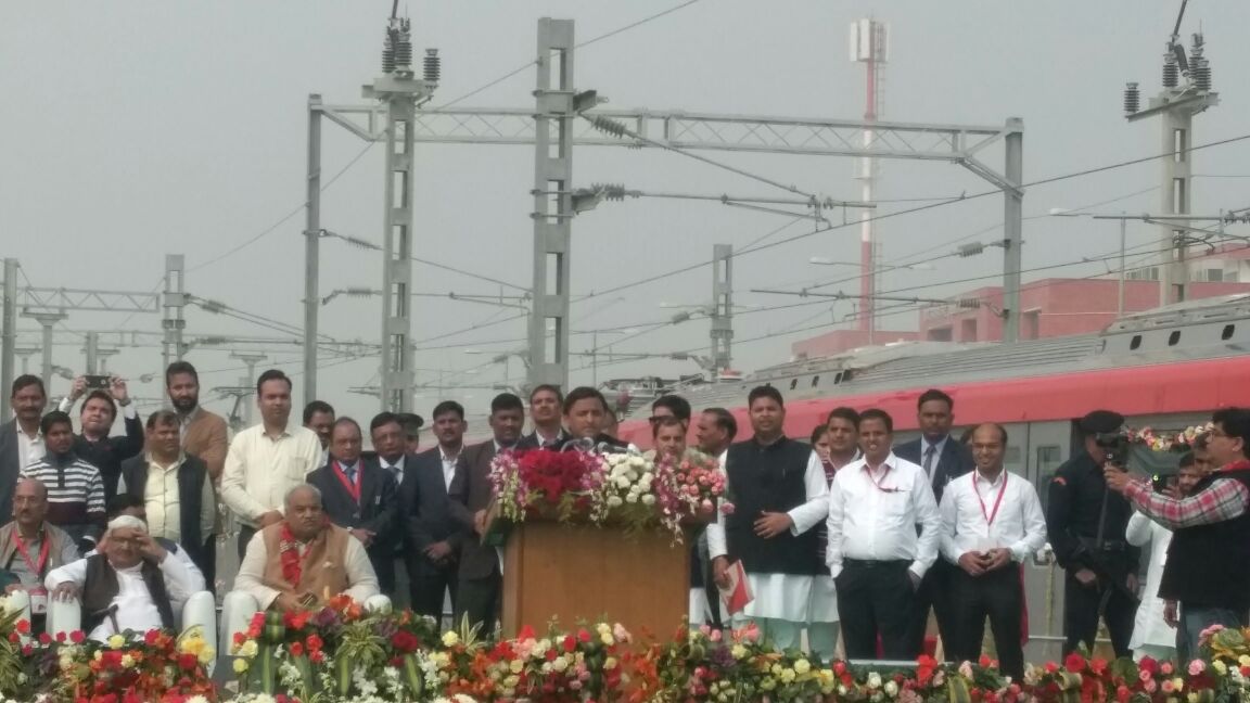 akhilesh address lucknow metro inauguration