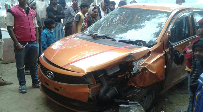 car accident bhadohi