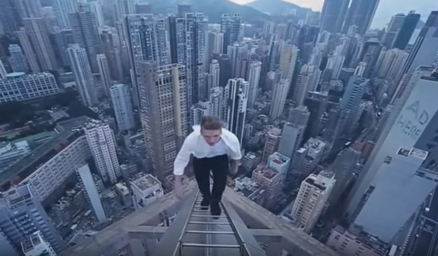Dangerous Stunt On Building Video