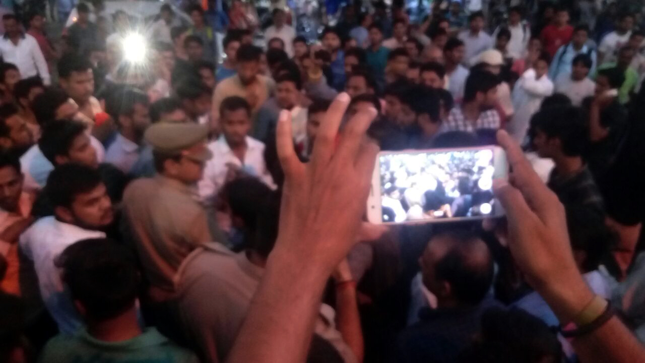 clash lucknow university students and up police