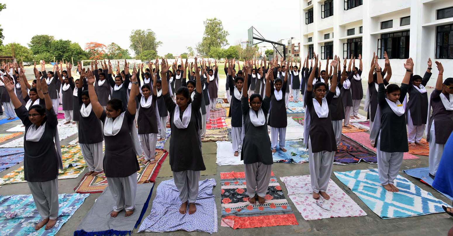 yoga in cms lucknow