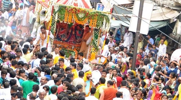 lord jagannath rath yatra three day journey started in varanasi today