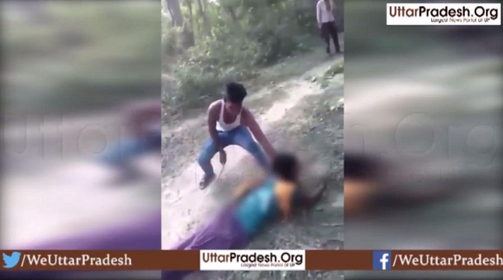 dabang beaten girl and viral its obscene video in aligarh