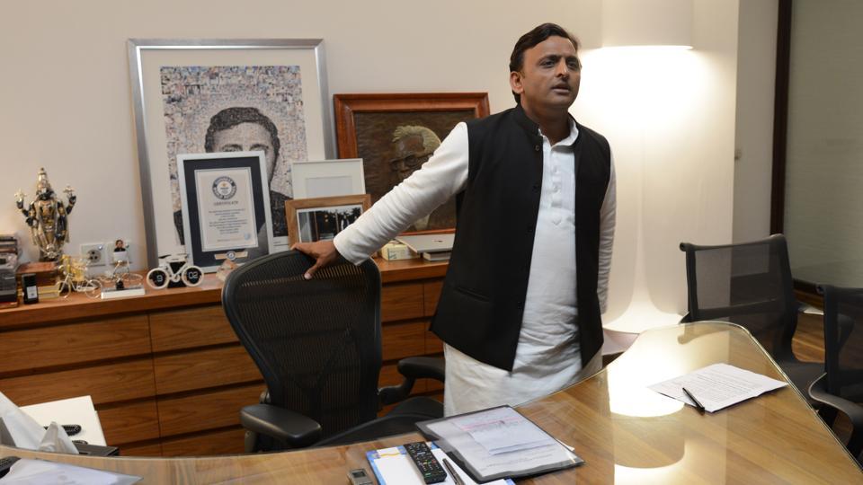 akhilesh yadav tweet