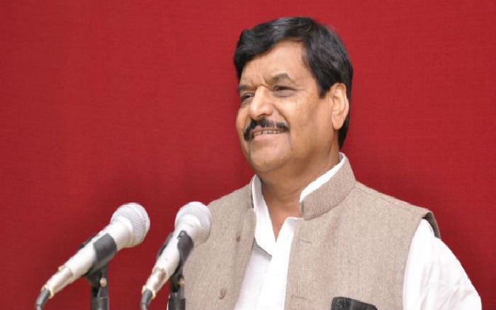shivpal meets Cooperative minister