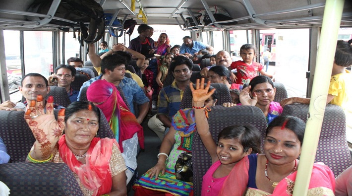 yogi government gifted free bus service to women on rakshabandhan up