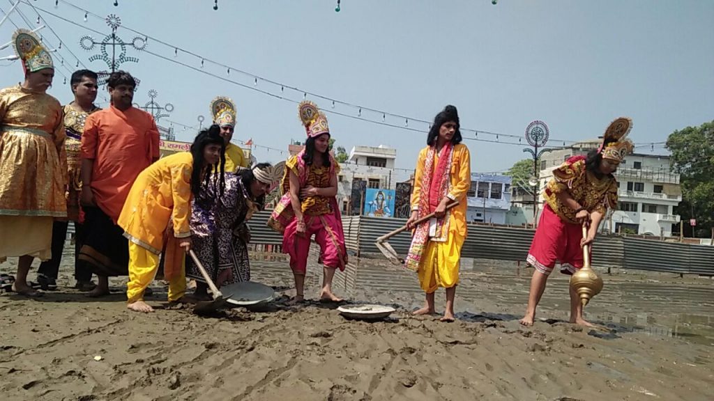 ramlila characters clean the ground in meerut