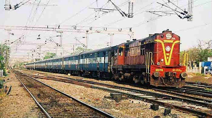 lucknow moradabad divisions track maintenance many trains canceled diverted