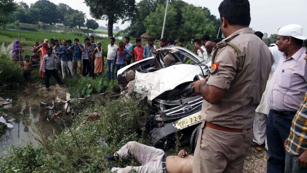 maharajganj accident