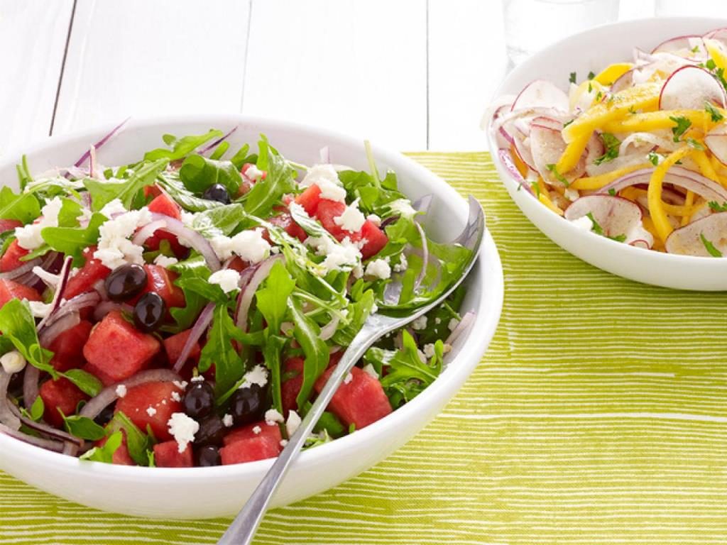 Oil in Salads may boost its nutritional benefits