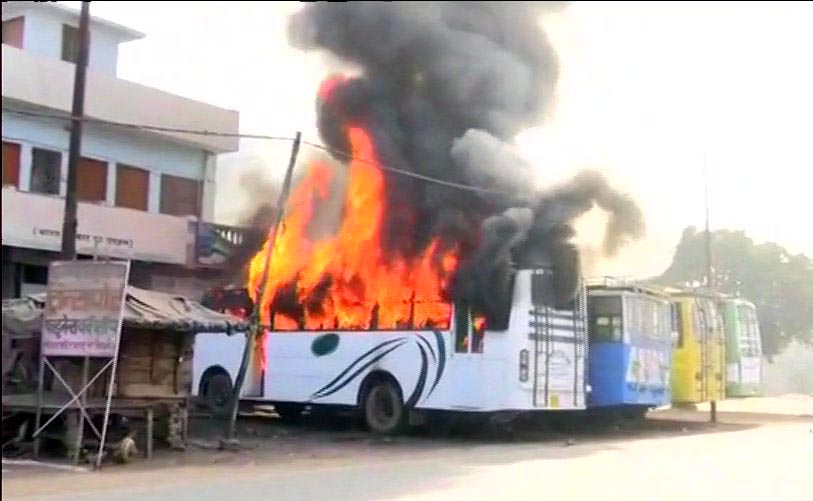 Two buses torched during Kasganj clashes