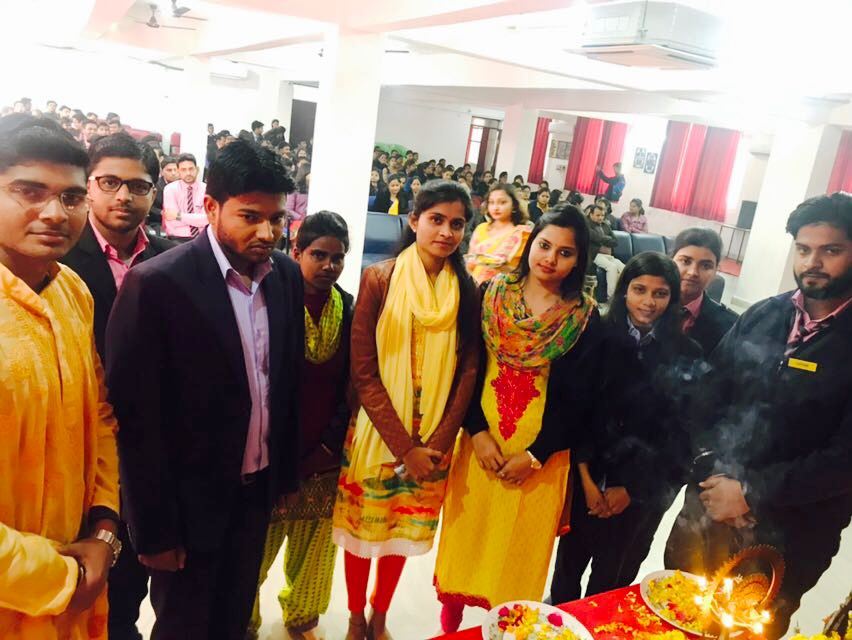 Mata Saraswati basant panchami 2018 celebration ar aryakul college (1)