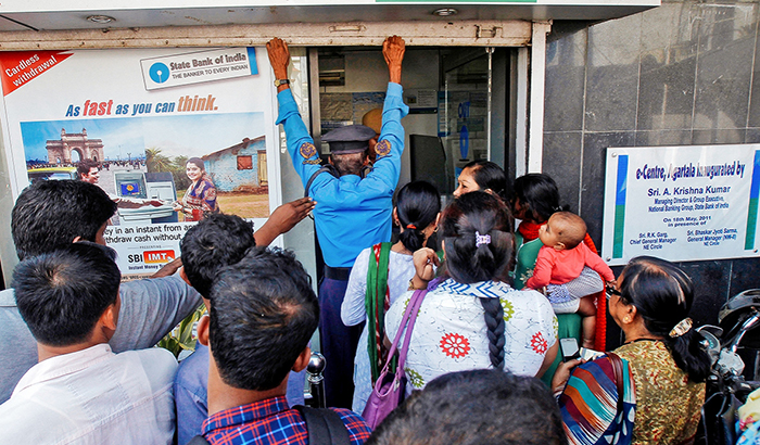 ATM became cashless, public became helpless in Holi