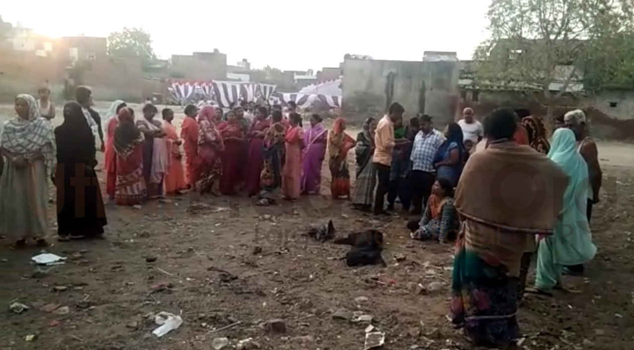 innocent murder in thakurganj: body found dead