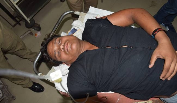 shot in suspected condition teenage injured in Kanpur