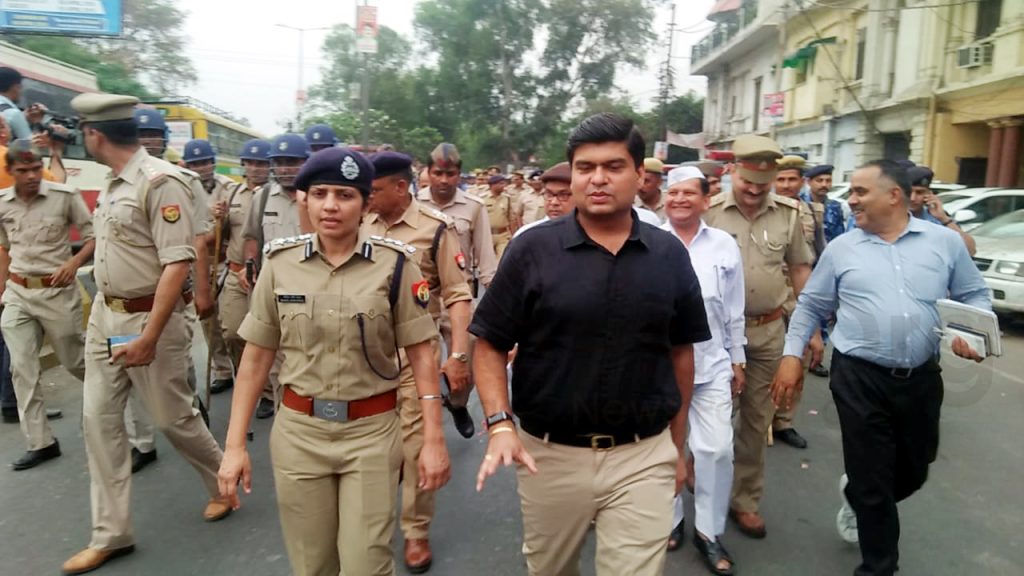 Dalit Violence: SSP DM six km foot march for Security arrangement in meerut
