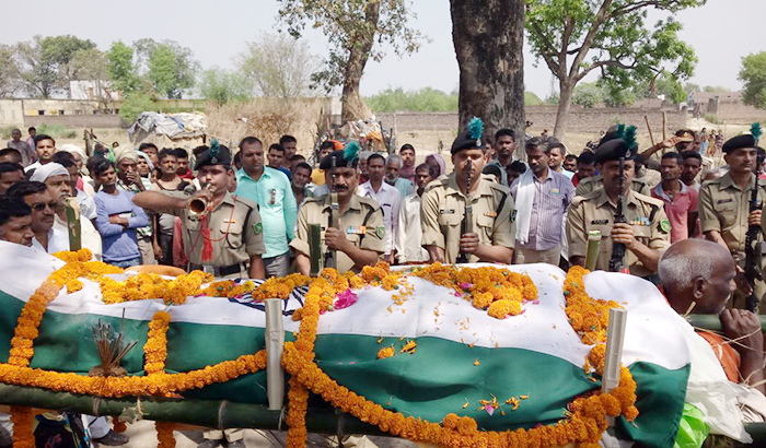 BSF soldier died form Heart Attack, dead body come to home