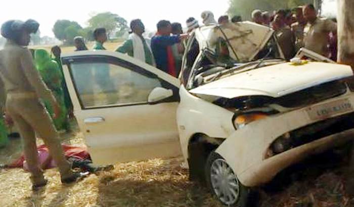 5 people killed in a road accident in mirzapur district