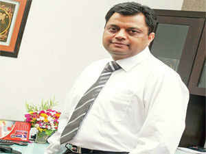 anil-jindal-of-srs-group-alleged-of-major-scam-in-delhi-and-ncr