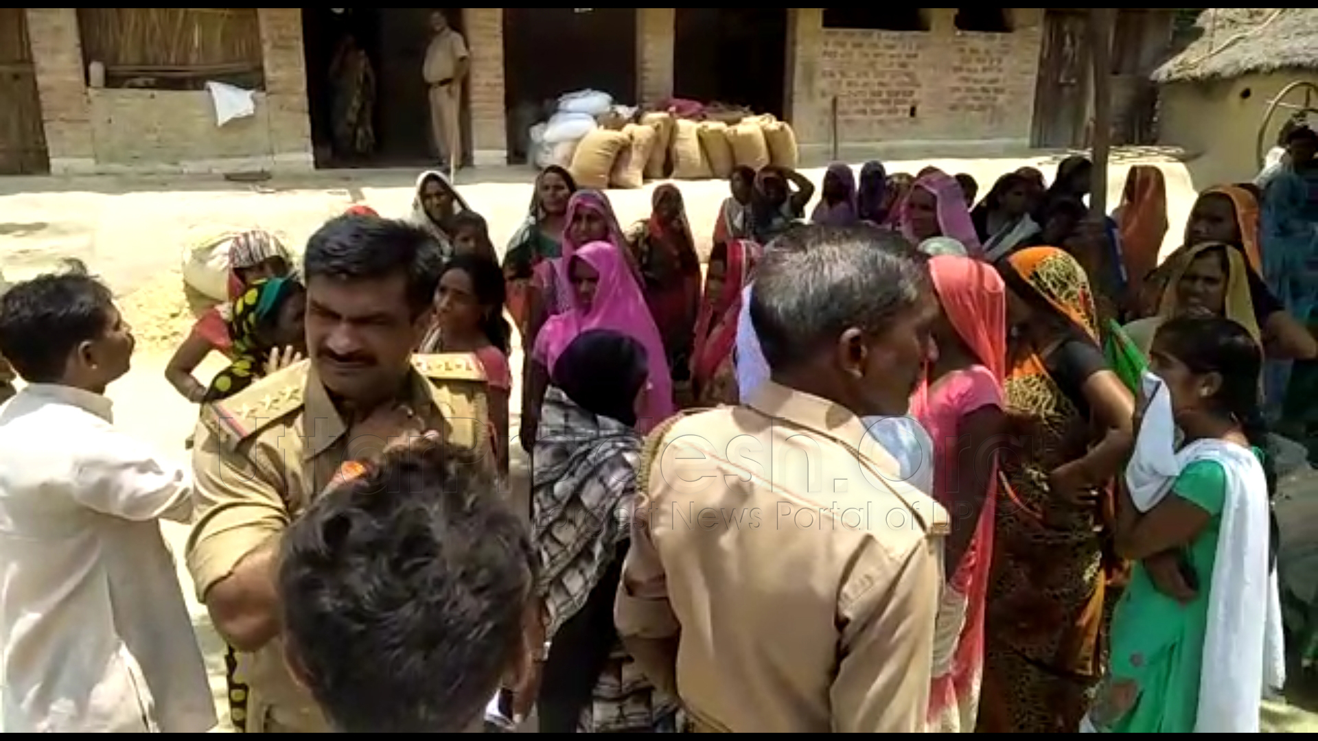 lucknow itaunja: woman found hanged Dowry death FIR