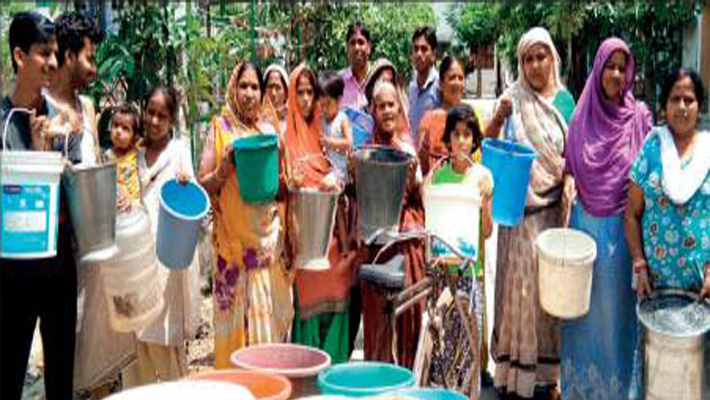 water crisis from 11 days in 1600 households at Kanshiram Awas Colony para lucknow