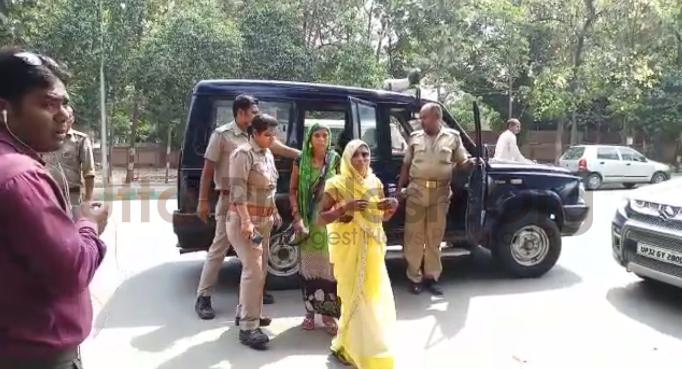 Two women attempted self immolation at CM Yogi Residence