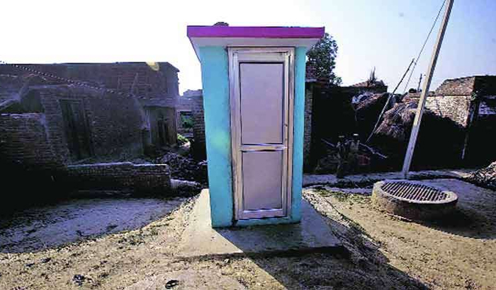 Nagar panchayat issued notice toilet beneficiaries in BKT