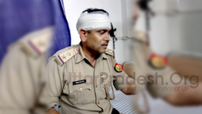 Ghaziabad: Liquor mafia attack police police cops injured including Sub inspector in sahibabad