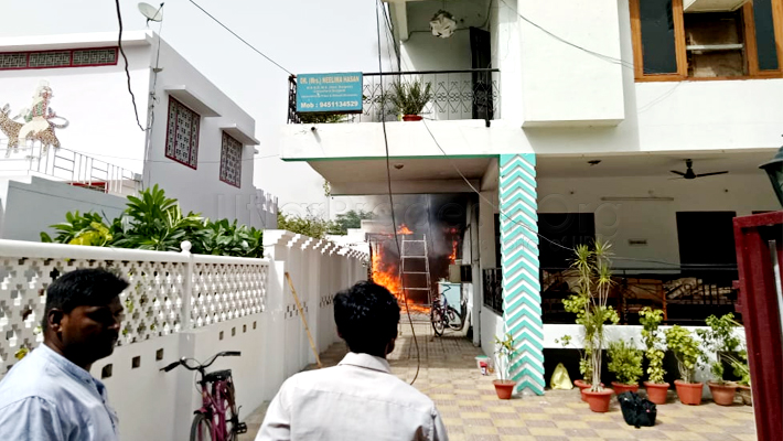 Lucknow: fire breaks out at former minister Ahmed Hasan Residence