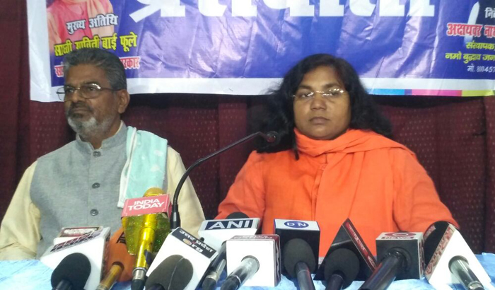 BJP MP Savitri Bai Phule statement on ambedkar statue