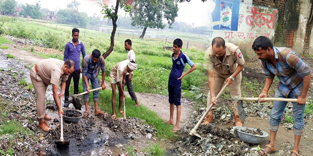 Hardoi: Cop Rahul Dwivedi cleans way for devotees on Sawan First Monday