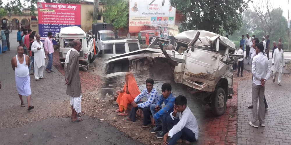 Jaunpur: Five devotees dead 8 injured in Accident