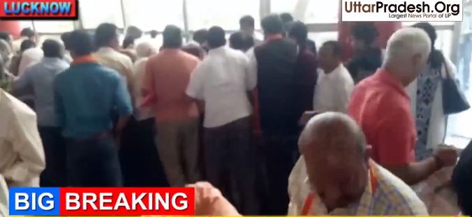 scuffle in convention center for snacks after CM's program