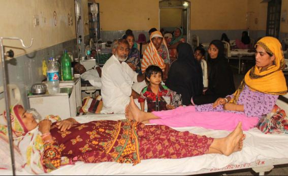 Viral Fever Kills many in hardoi after gorakhpur bahraich and unnao