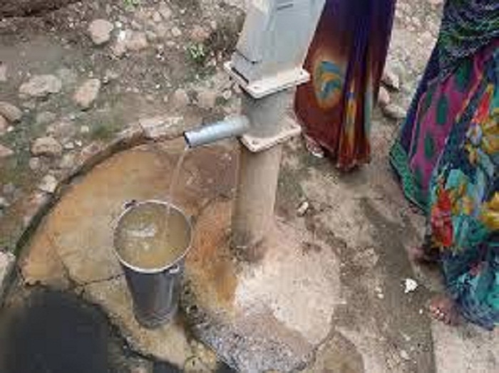 more then two dozen villagers get sick from dirty Water