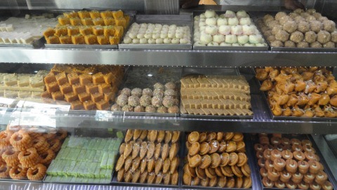 Food Department raid at sweet shops in hapur