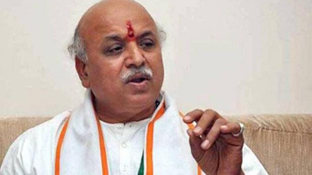 Pravin Togadia give hint in Ayodhya to join Lok Sabha election