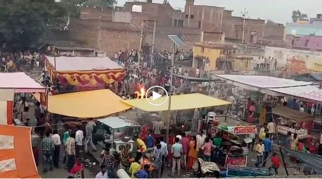 public panic in fair due to fire brokeout gas cylinder in shop