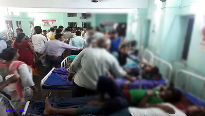 48 Children Fall ill from MR Vaccine in Shahjahanpur Lakhimpur Hardoi