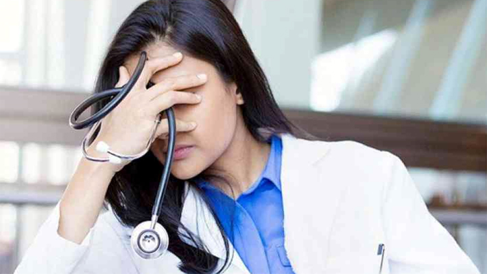Female Doctor Filed FIR for Molestation Against KGMU Professor Dr Santosh Kumar