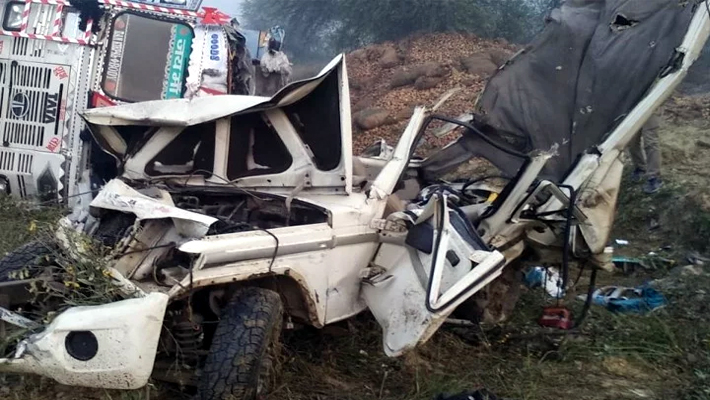 Road Accident in Barabanki Two Killed
