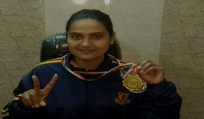 Meerut's daughter won the gold medal,