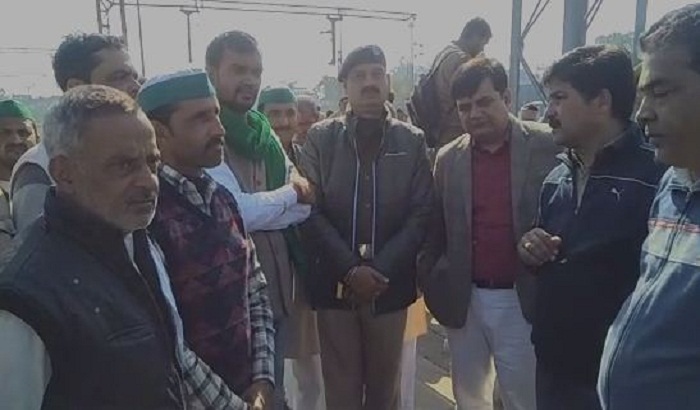 Indian farmer union activists held strike