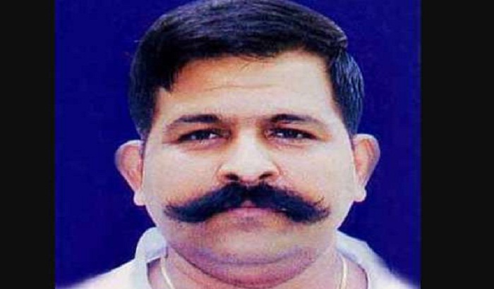 FIR lodged on former BSP MLA Vijay Yadav in civil line police station