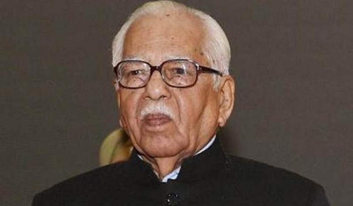 Governor Ram Naik will give oath to school children on voter day